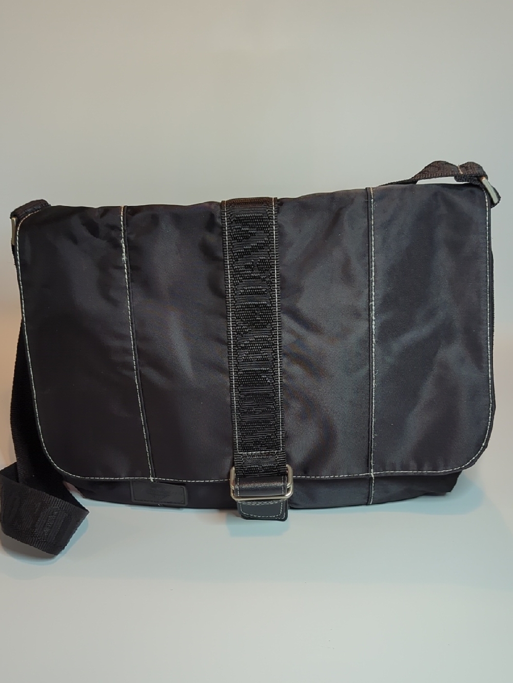 Harley Davidson Motorcycle's Women's Solid Black Nylon Crossbody Purse/Satchel